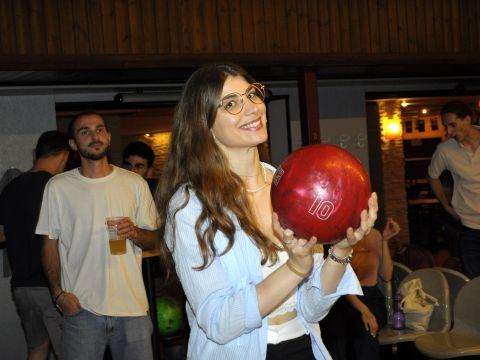 BOWLING